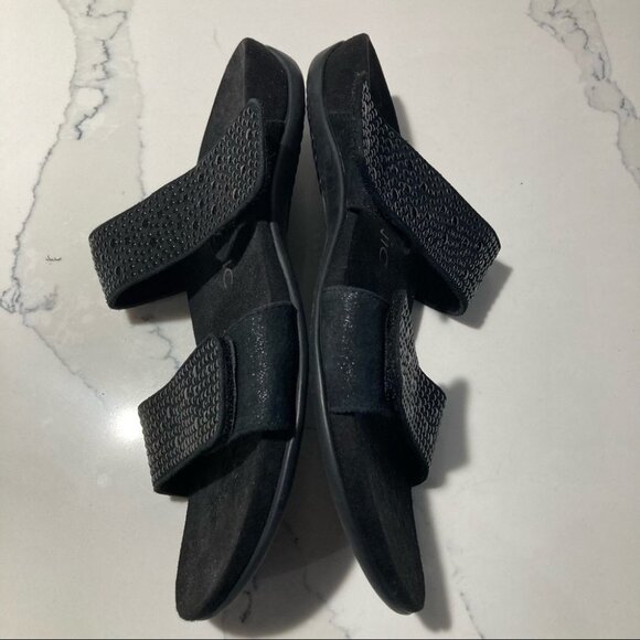 VIONIC Sz 10 Samoa Hook & Loop Closure Slip On Sandal  w/ Embellishments - Picture 10 of 12